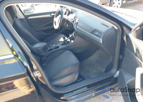 2019 Volkswagen Jetta 1.4T S из США, поврежденный, VIN 3VWN57BU5KM118008